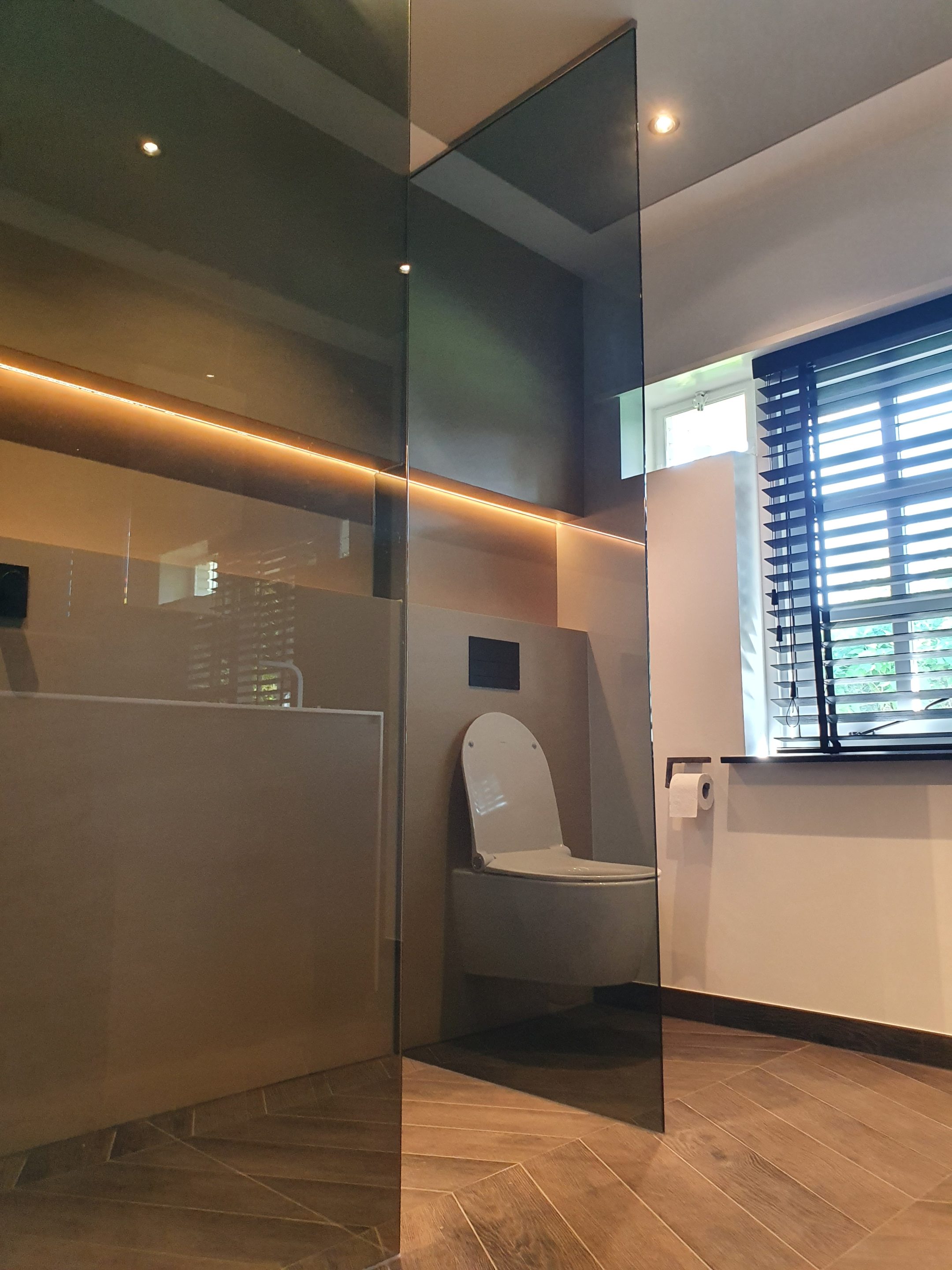 Luxe, hotel chique badkamer in Naarden