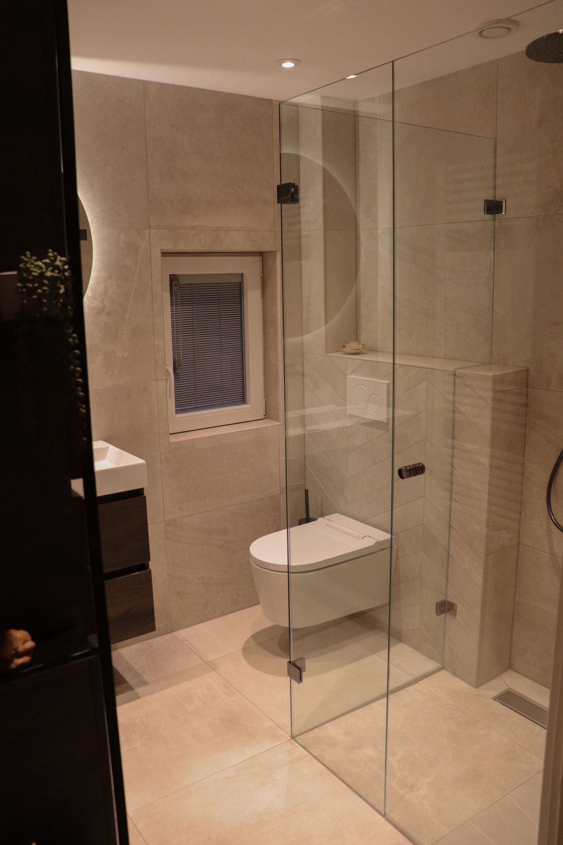 Rustige, warme badkamer in Bussum