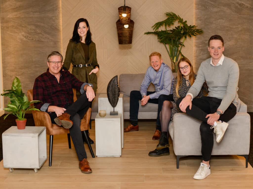 Omega – We werken met Omega waterontharders.
