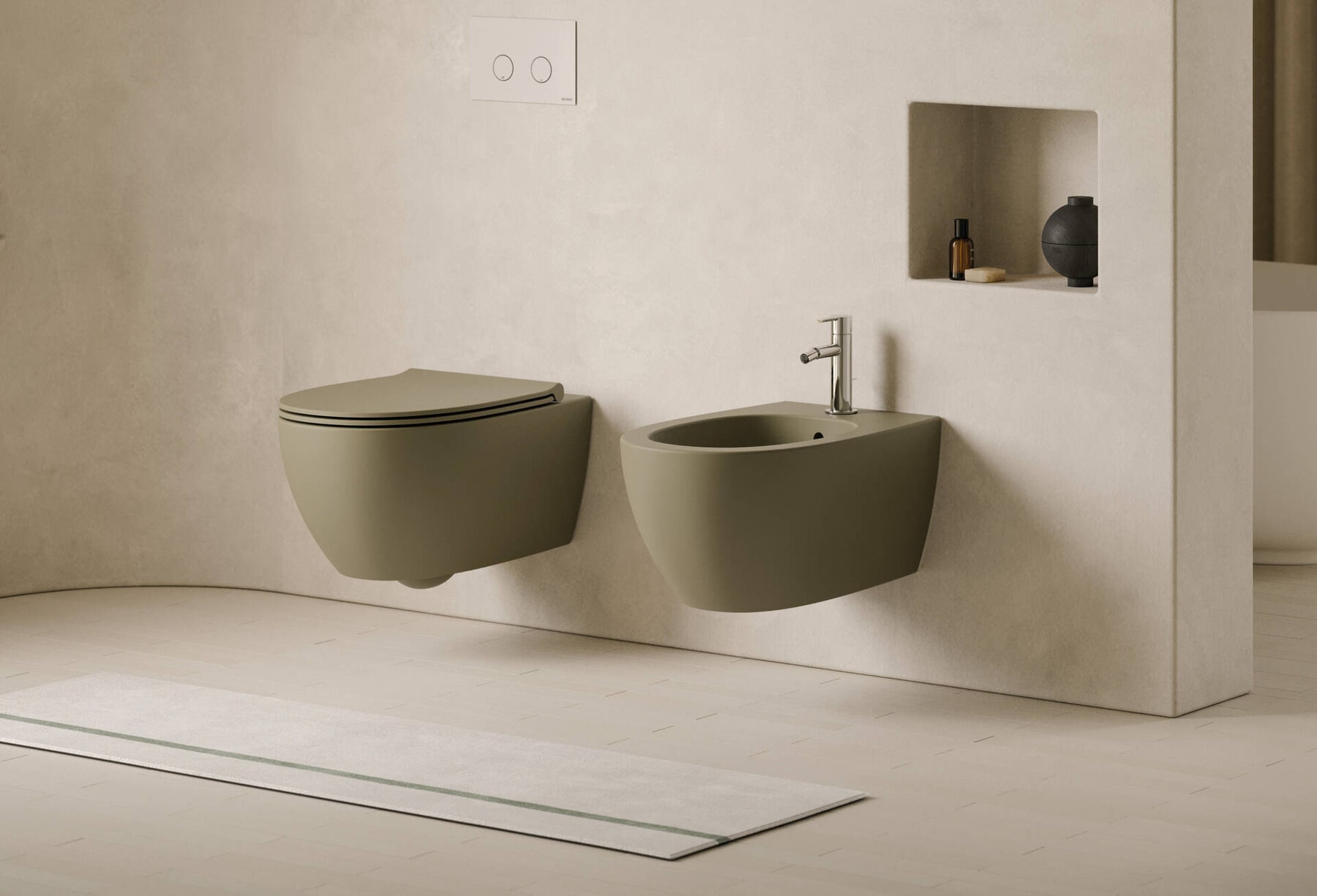 Luca Sanitair: Bagno Metallo en Globo: net iets gedurfder